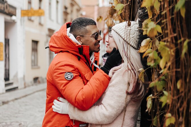 1H Private Photoshoot in Old Town of Riga - What you receive for $139.68