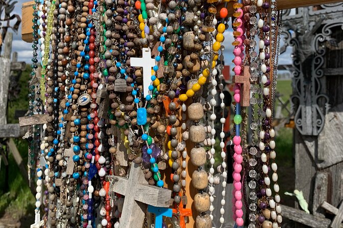 5,5 Hour Small Group Tour to Hill of Crosses from Riga - Eleja and the Latvia-Lithuania border