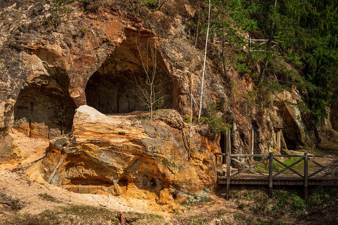 All Inclusive Honest History Tour - Āraiši, Cēsis, Līgatne, Sigulda - Why this long day is worth considering