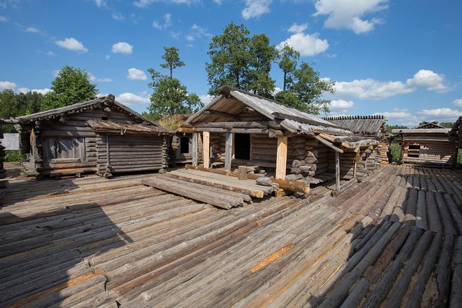 All Inclusive Honest History Tour - Āraiši, Cēsis, Līgatne, Sigulda - Private transport, pacing, and guide style