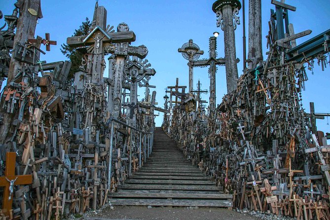 From Riga: Hill of Crosses & Jelgava Highlights - One hour among the crosses in Lithuania