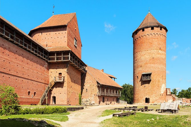 Full-Day Private Trip to Cesis, Sigulda and Turaida from Riga - Timing, lunch, and the cost of the day