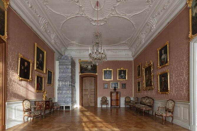 Full-Day Private Trip to Palace and Medieval Castle from Riga - Who will enjoy this Riga day trip?