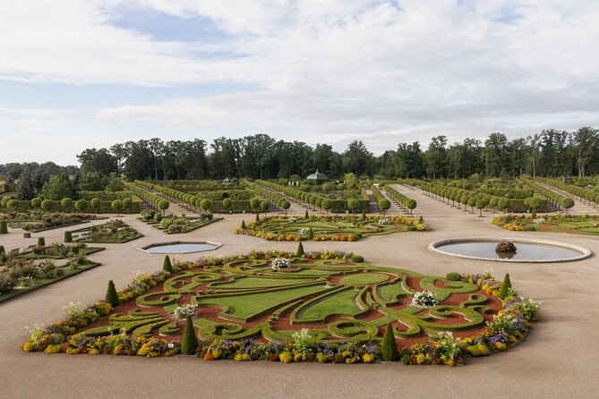 Full-Day Private Trip to Palace and Medieval Castle from Riga - Should you book this private castle and palace trip?