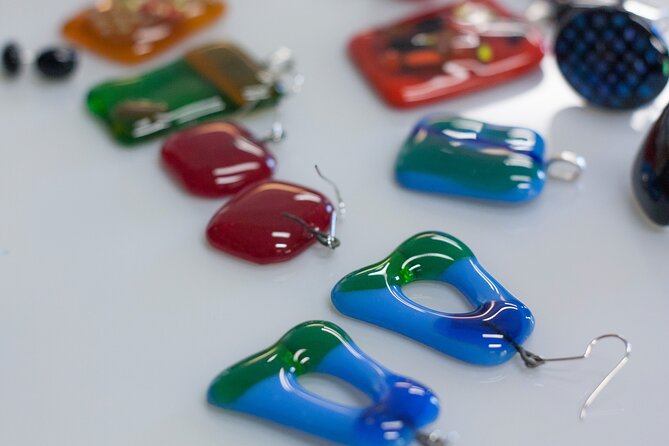 Glass Jewellery Workshop - Making something personal at Glass Point