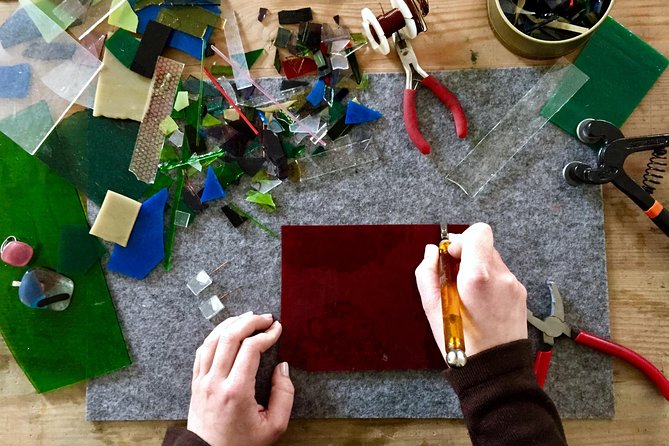 Glass Jewellery Workshop - A private class with room to ask questions