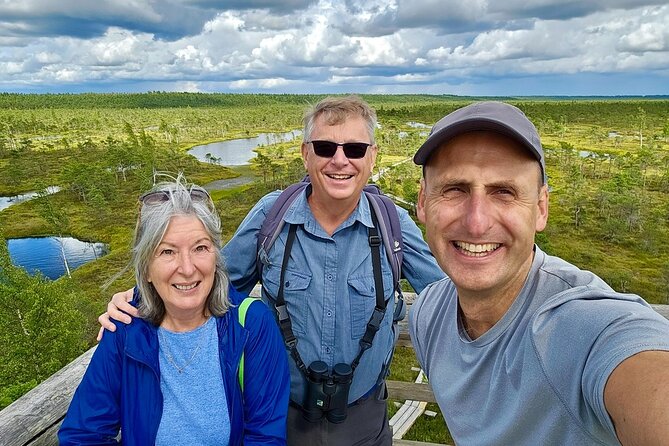 Great Ķemeri Bog and Swamp Forest Hiking Adventure - A guide who makes the natural details easier to see