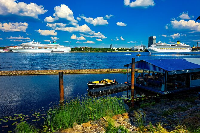 Private Boat Tour experience in Riga (City Canal and Daugava) - Price, rules, and what to bring