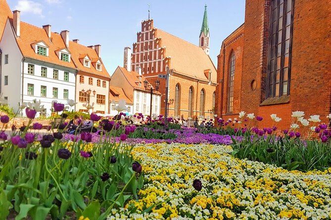 Private Riga Old Town Walking Tour - The Cat House and Riga’s lighter side