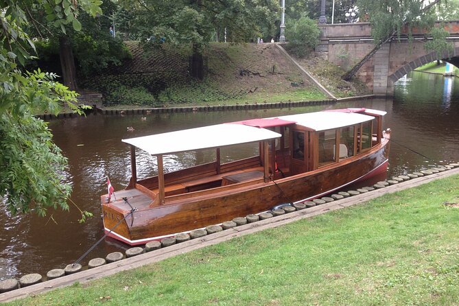 Riga Canal and Daugava Boat Tour with Welcome Drink & Audio Guide - The 50-minute route and what you will see