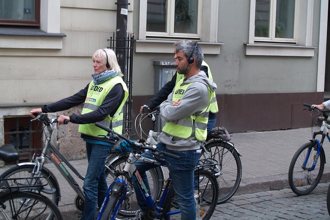 Riga Highlights Bike Tour - Viesturdārzs and Riga’s public memory