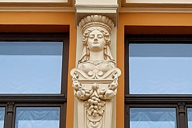 Riga Sightseeing Tour for First Time Visitors - Key points at a glance
